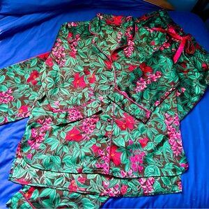 Ann Taylor Dark Green, Pink Tropical Floral Pajama Set, Size M
